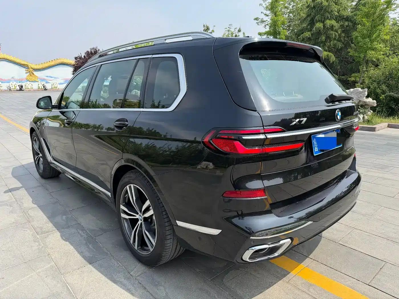 BMW X7 2023 xDrive40i M Sport Package — миниатюра 5