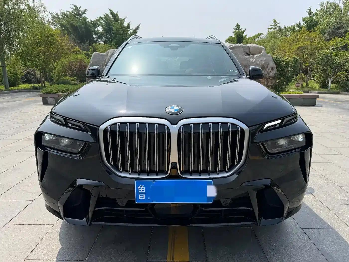 BMW X7 2023 xDrive40i M Sport Package — миниатюра 6