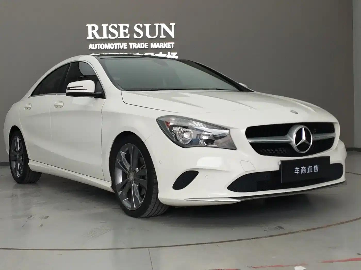 Imported Mercedes-Benz CLA 2016 CLA 200 Dynamic — миниатюра 3