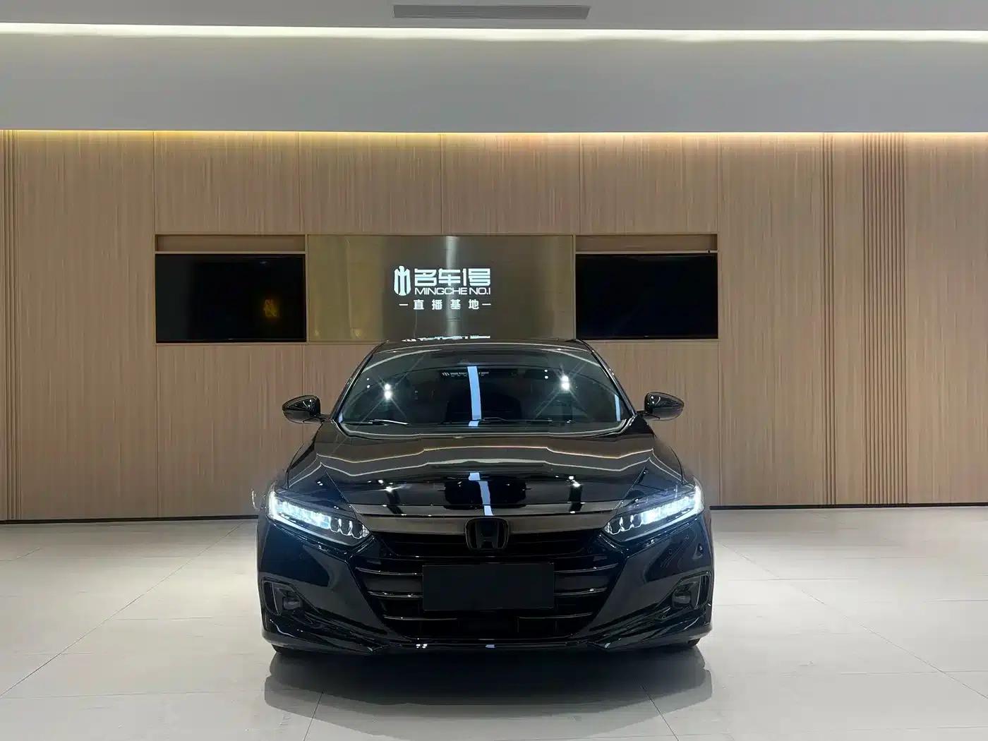 Accord 2022 260TURBO Phantom Night Premium Edition — миниатюра 3