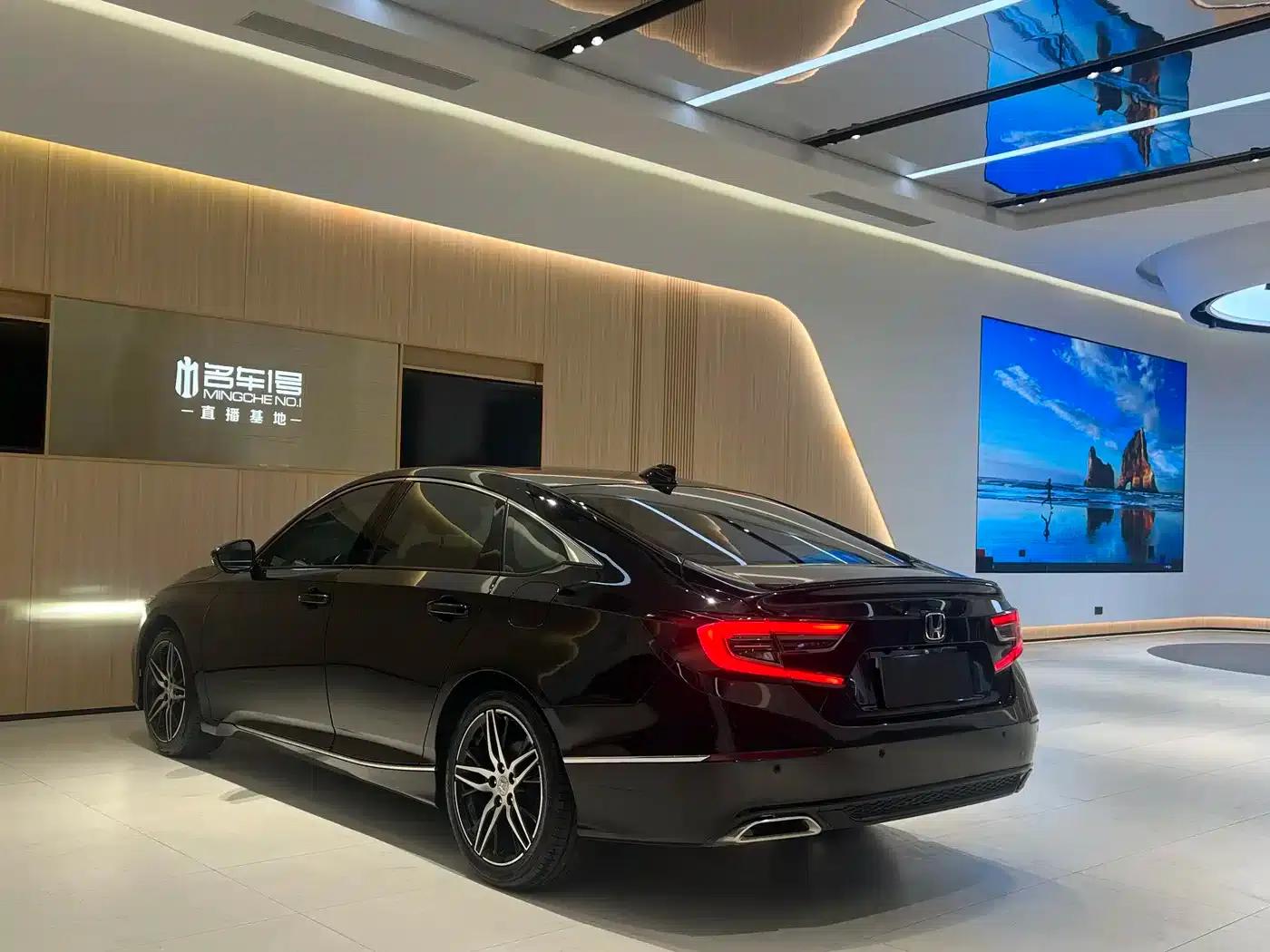 Accord 2022 260TURBO Phantom Night Premium Edition — миниатюра 4