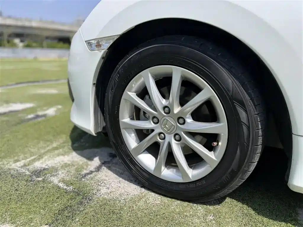 2016 Civic 180TURBO CVT Comfort Edition — миниатюра 10