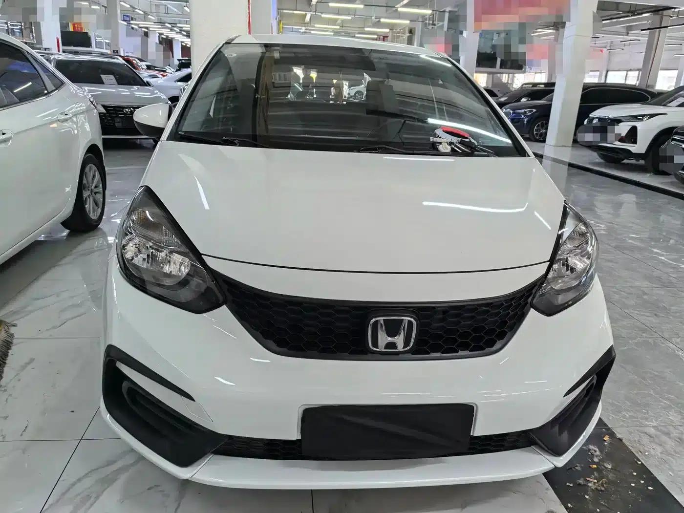 Honda Fit 2023 1.5L CVT Trend Edition — миниатюра 2