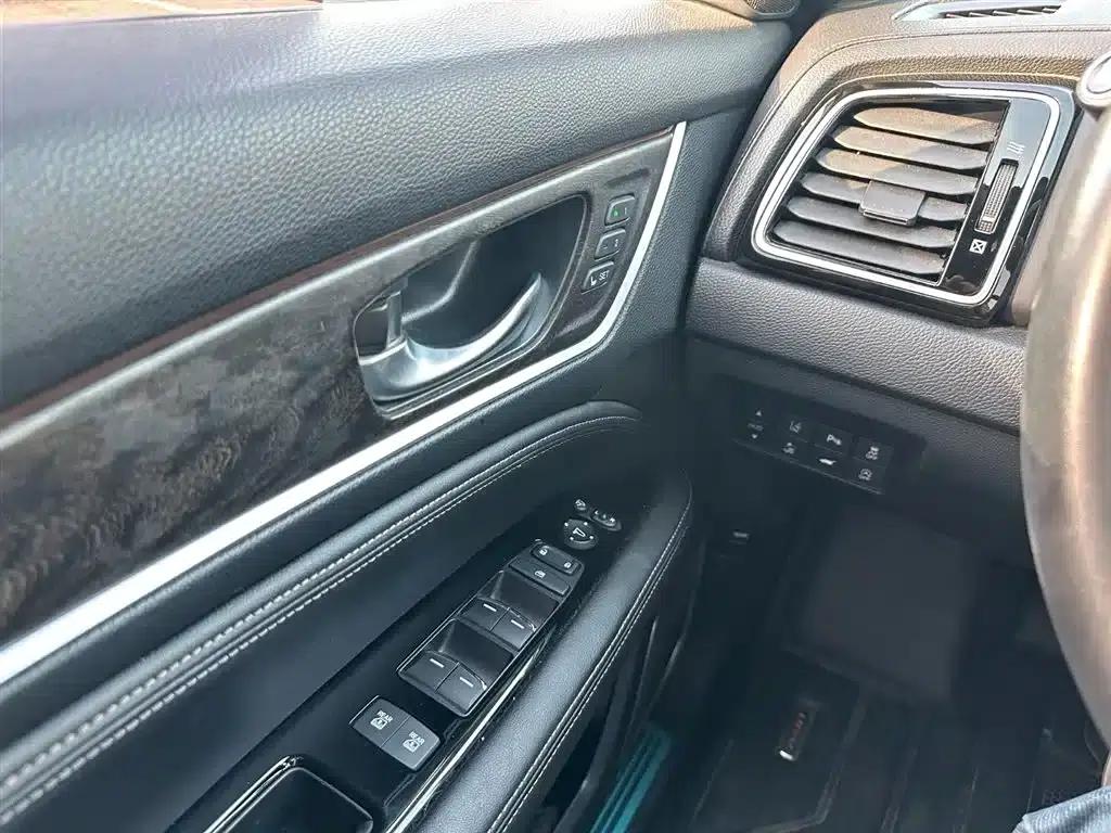 Honda UR-V 2020 370TURBO AWD Premium Edition — миниатюра 22