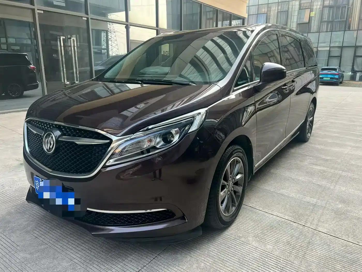 Buick GL8 2017 ES 28T Comfort Model (National V Emission Standard) — миниатюра 1