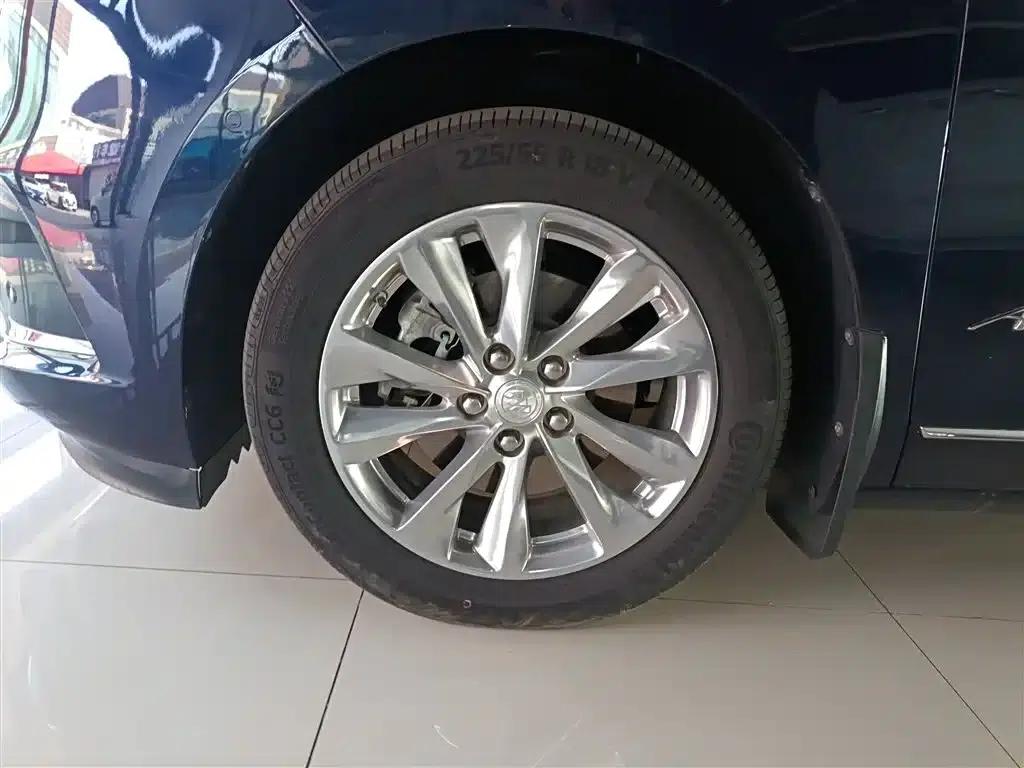 Buick GL8 2022 Avenir Four-Seat Premium Edition — миниатюра 23