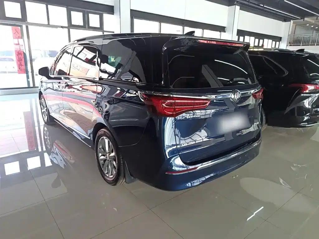 Buick GL8 2022 Avenir Four-Seat Premium Edition — миниатюра 5
