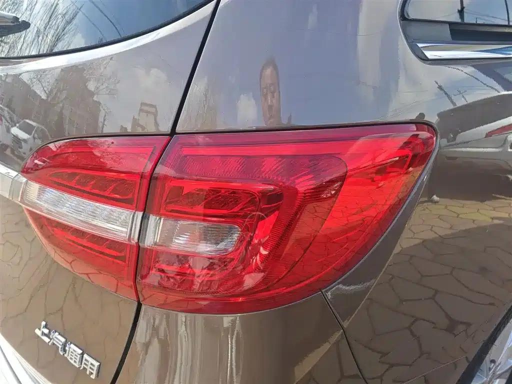 Buick GL8 2018 28T Luxury Edition (China VI Emission Standard) — миниатюра 8