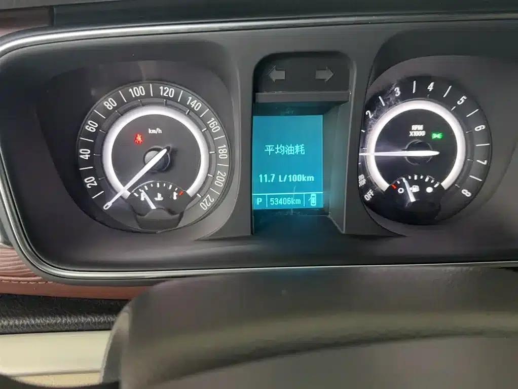 Buick GL8 2018 28T Luxury Edition (China VI Emission Standard) — миниатюра 5