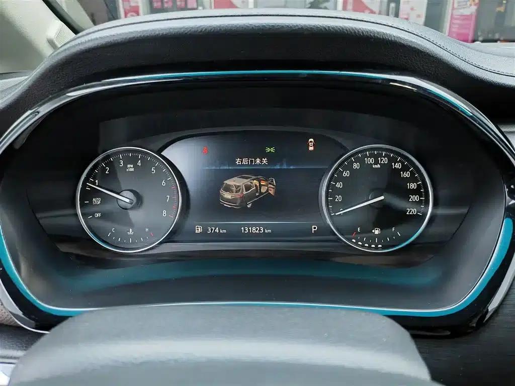 Buick GL8 2020 Land Business Class 652T Comfort — миниатюра 5