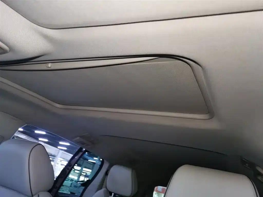 Buick GL8 2021 Land Business Class 652T Luxury — миниатюра 8