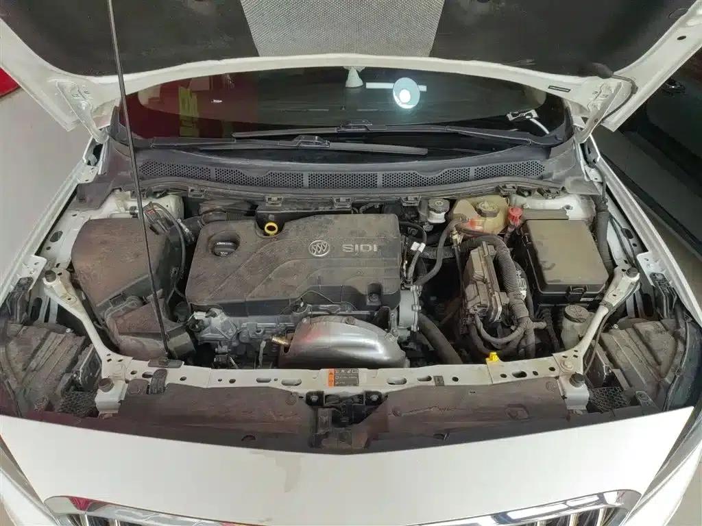 Buick Verano 2015 Sedan 15S Automatic Entry-Level — миниатюра 16
