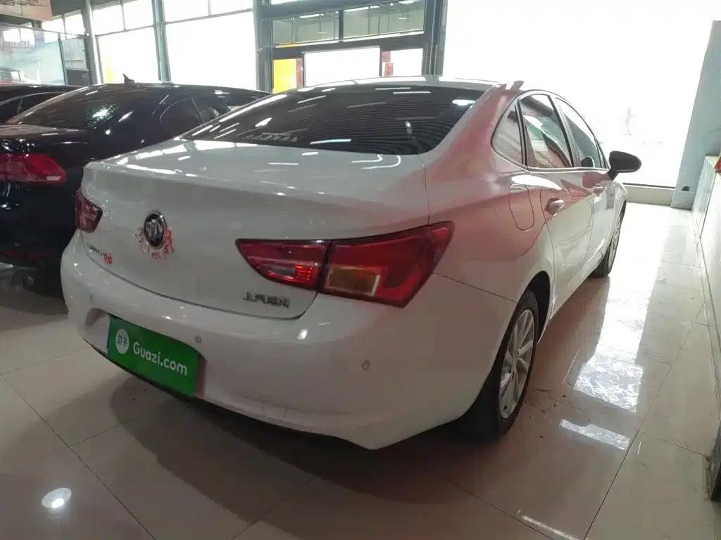 Buick Verano 2015 Sedan 15S Automatic Entry-Level — миниатюра 5