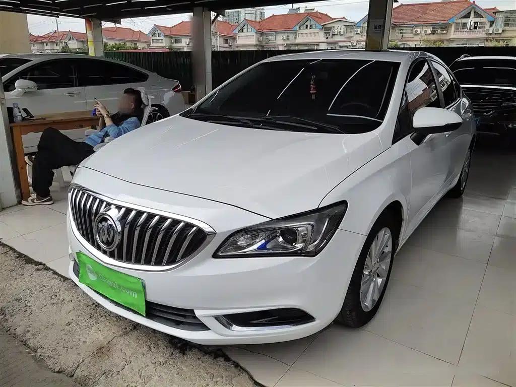 Buick Verano 2015 Sedan 15S Automatic Entry-Level — миниатюра 2