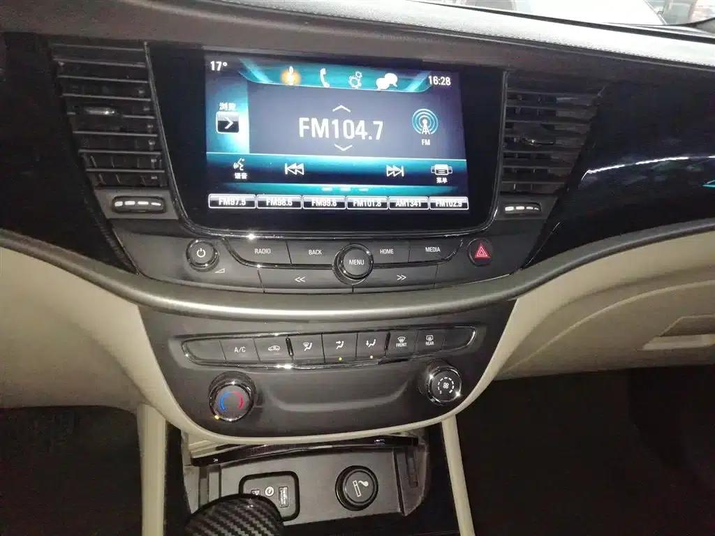 Buick Verano 2015 Sedan 15S Automatic Leading Edition — миниатюра 10