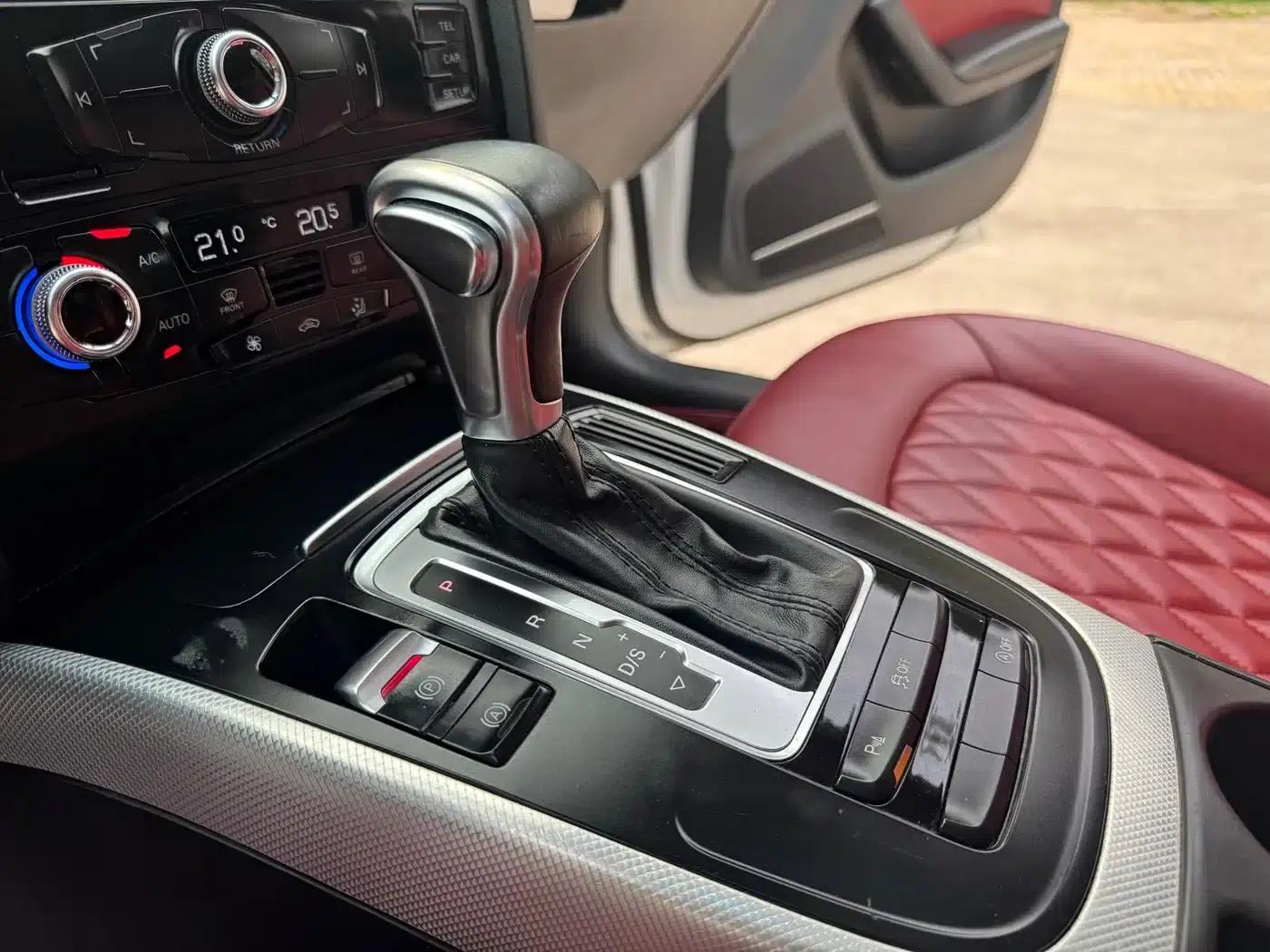Audi A4L 2015 45 TFSI quattro Sport Edition — миниатюра 9