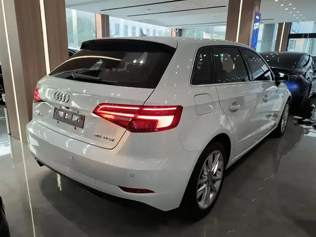 Audi A3 2018 30th Anniversary Edition Sportback 35 TFSI Progressive — миниатюра 5