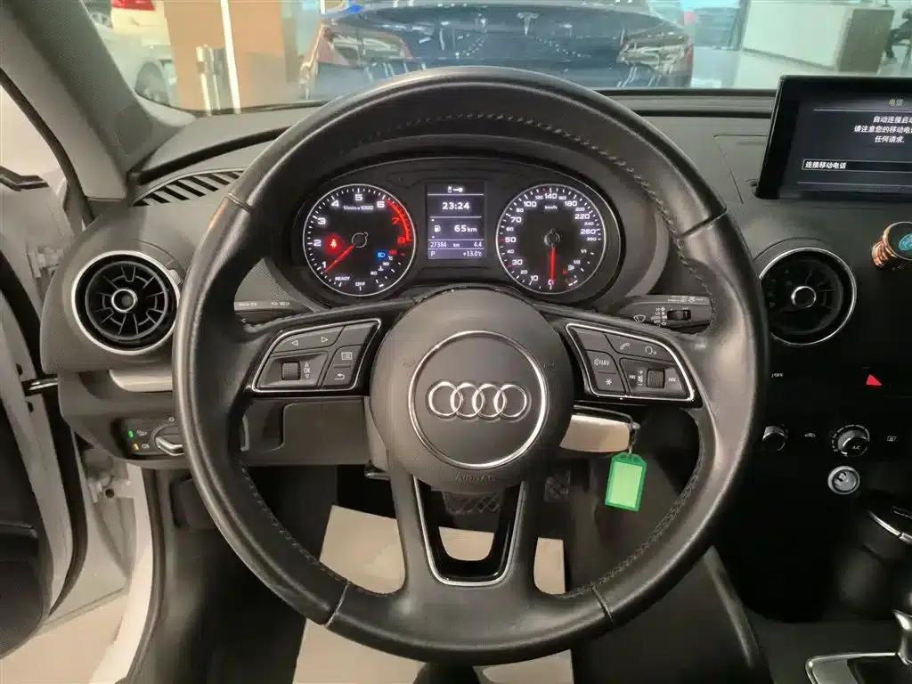 Audi A3 2018 30th Anniversary Edition Sportback 35 TFSI Progressive — миниатюра 7