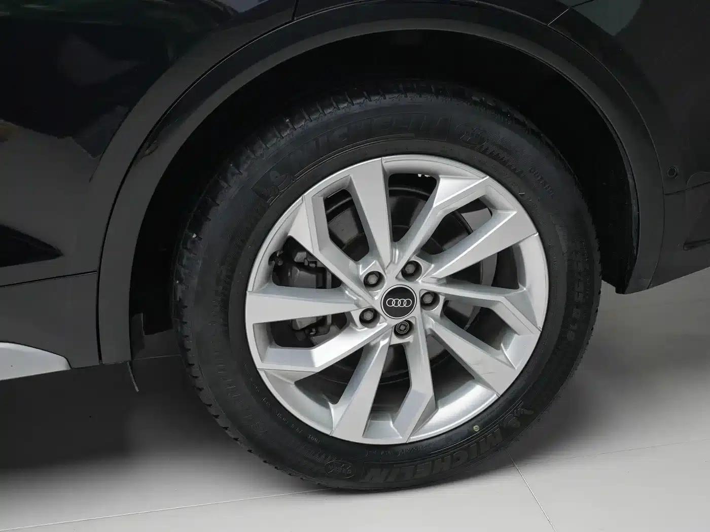 Audi Q5L 2022 40T Luxury Dynamic — миниатюра 4