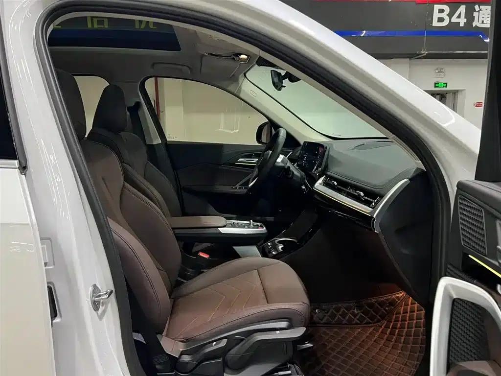 2023 BMW X1 sDrive20Li X Design Package — миниатюра 22