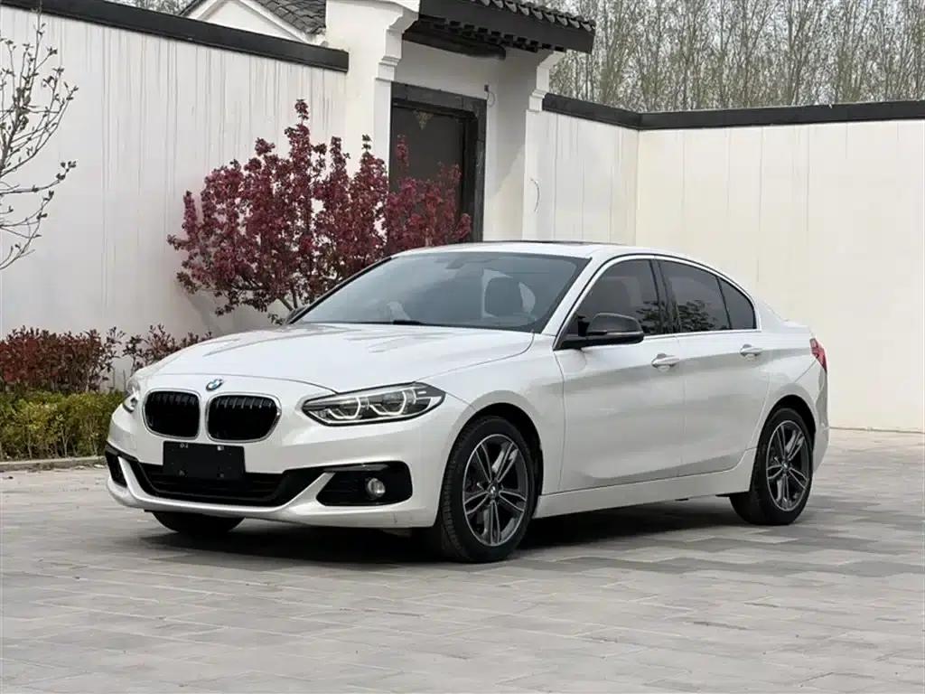 2018 BMW 1 Series Facelift 118i Sport — миниатюра 2