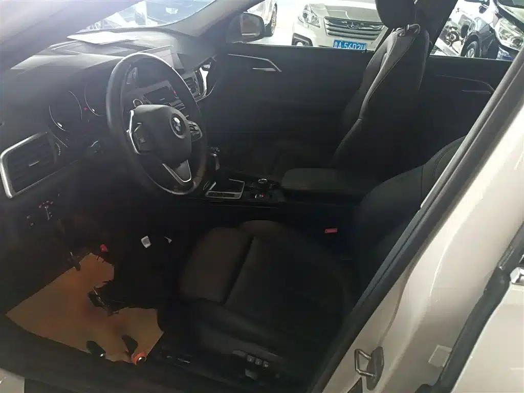 2018 BMW 1 Series Facelift 118i Sport — миниатюра 7