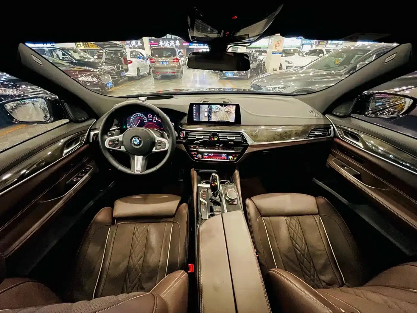 2018 BMW 6 Series GT 640i xDrive M Sport Package — миниатюра 4