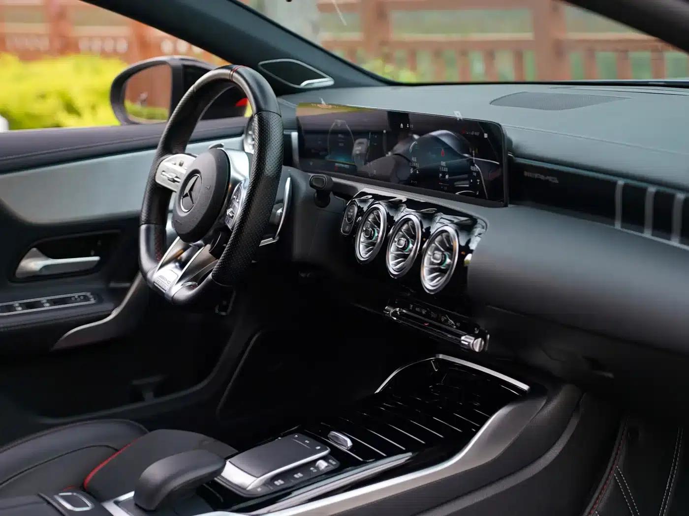 2021 Mercedes-Benz A-Class AMG A 35 L 4MATIC Midnight Edition — миниатюра 9