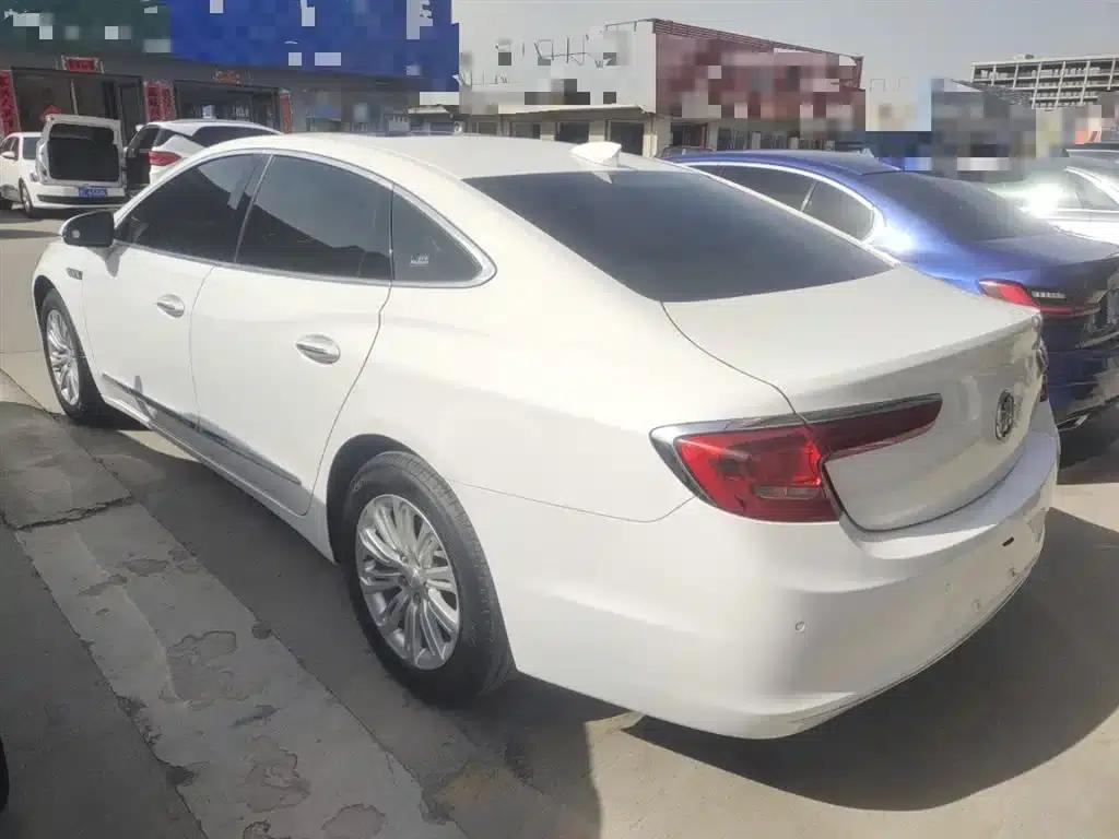 Buick LaCrosse 2018 20T Elite — миниатюра 5