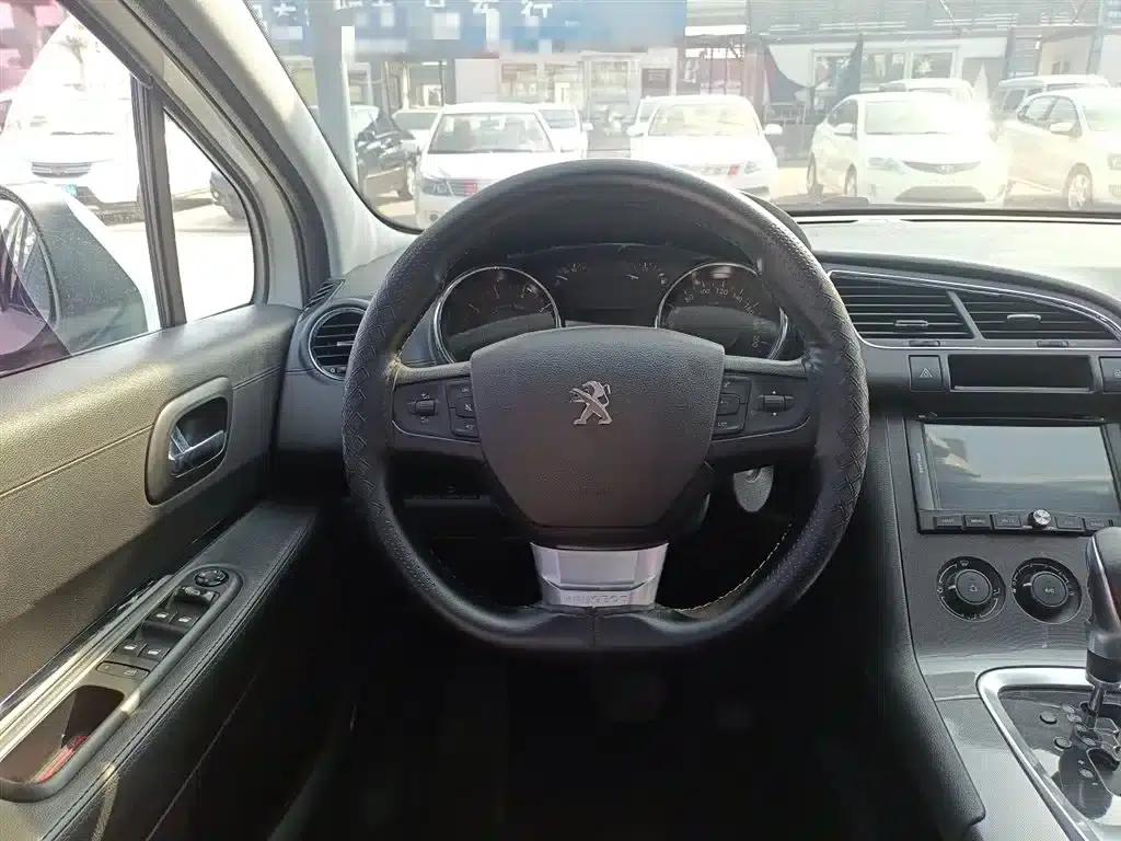 Peugeot 3008 2016 1.6THP Automatic Classic Edition — миниатюра 7