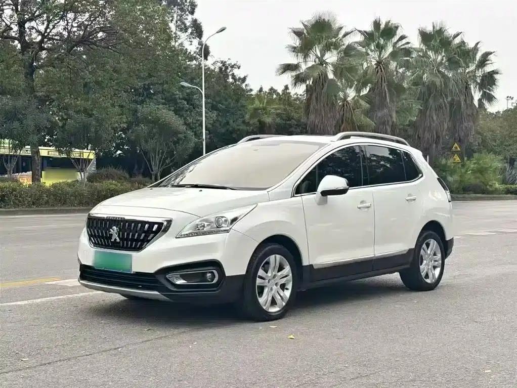 Peugeot 3008 2016 1.6THP Automatic Standard Edition — миниатюра 2
