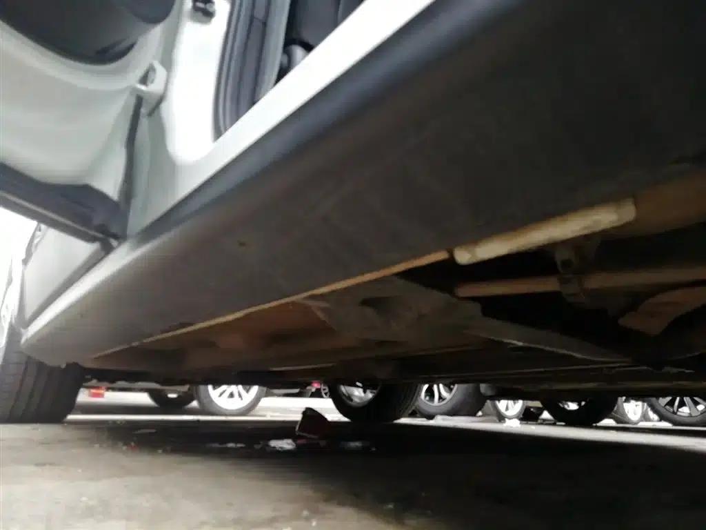 Peugeot 3008 2016 1.6THP Automatic Standard Edition — миниатюра 22