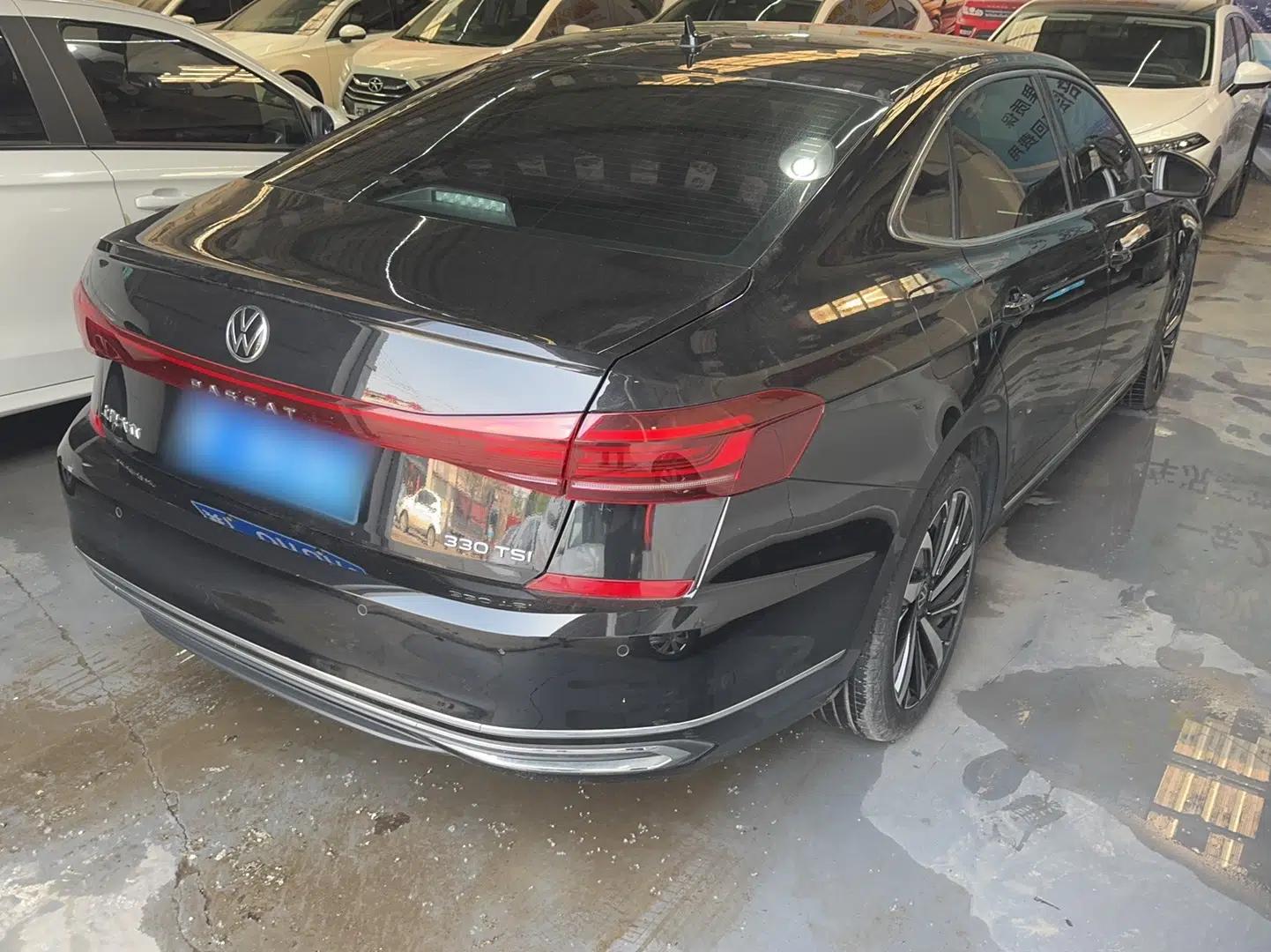 Volkswagen Passat 2023 330TSI Starry Elite Edition — миниатюра 4