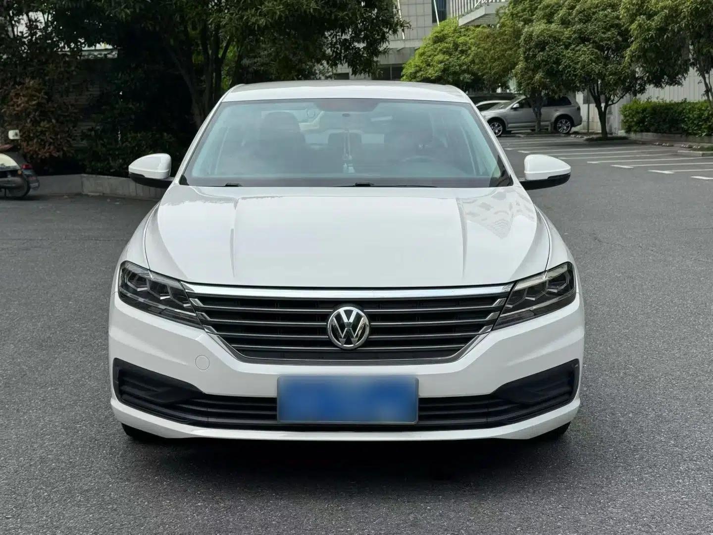 Volkswagen Lavida 2019 1.5L Automatic Fashion Edition China VI — миниатюра 4
