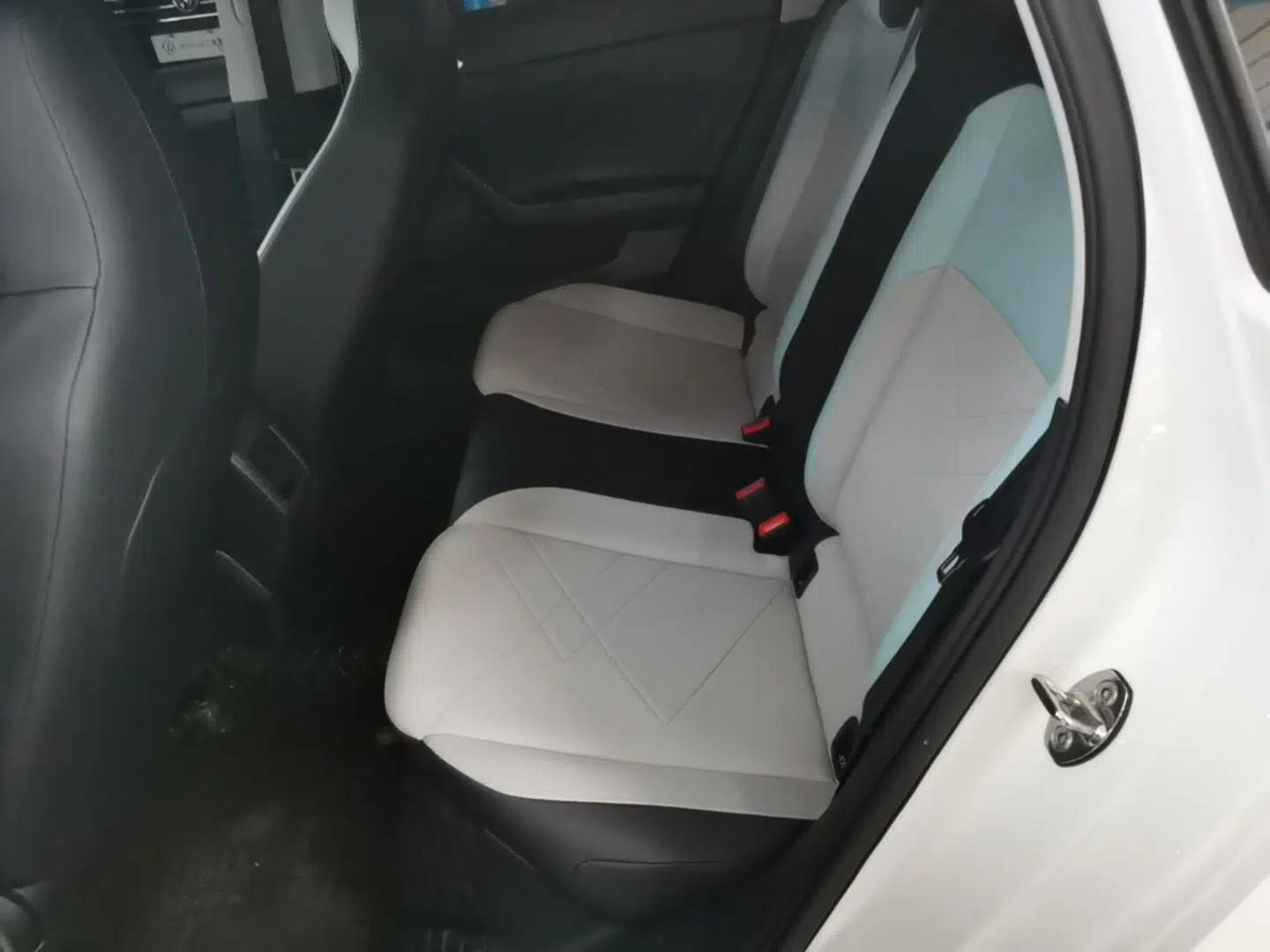 Volkswagen Lavida 2025 New Sharp 1.5L Outstanding New Vision Edition — миниатюра 20