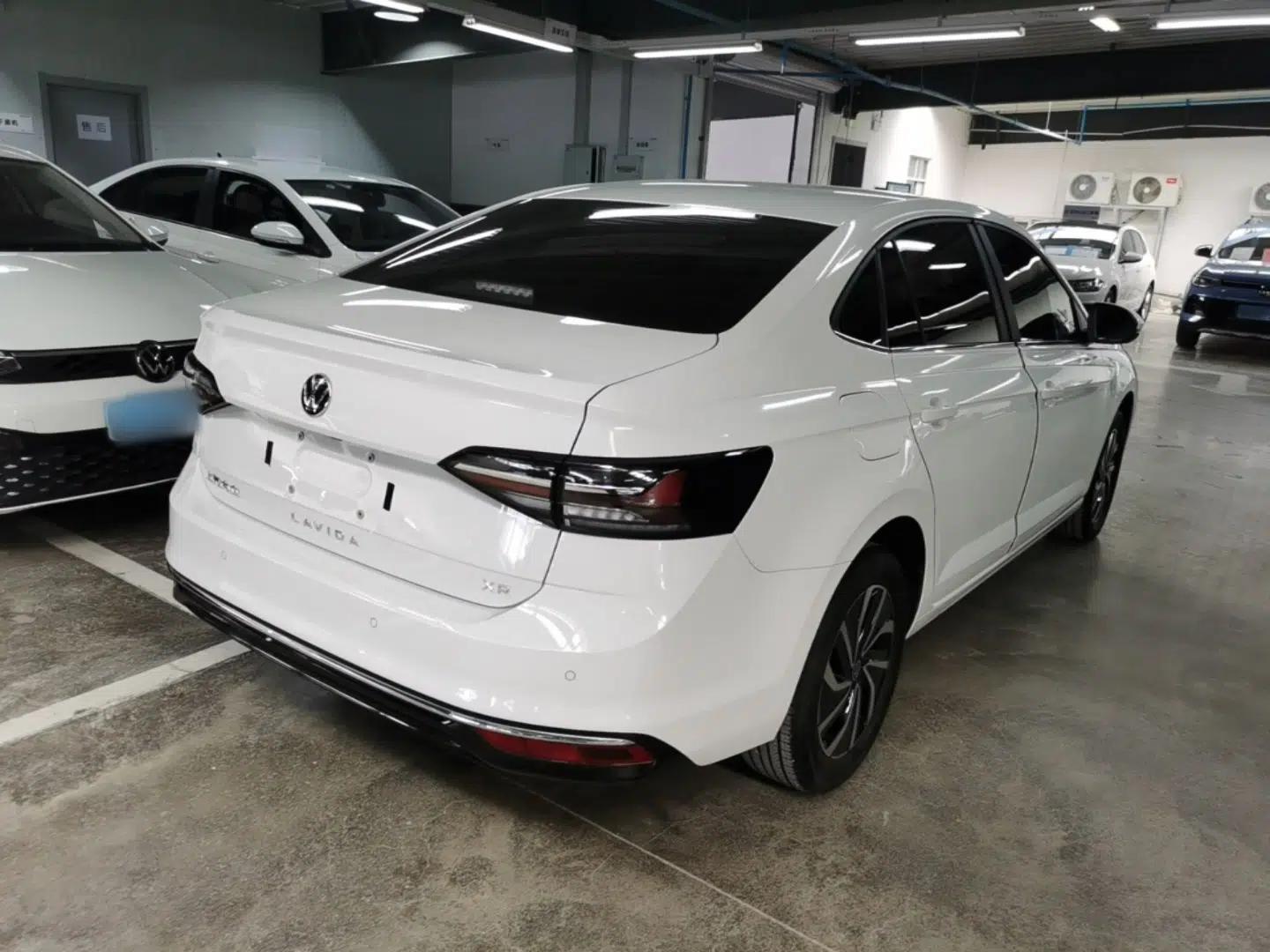 Volkswagen Lavida 2025 New Sharp 1.5L Outstanding New Vision Edition — миниатюра 6