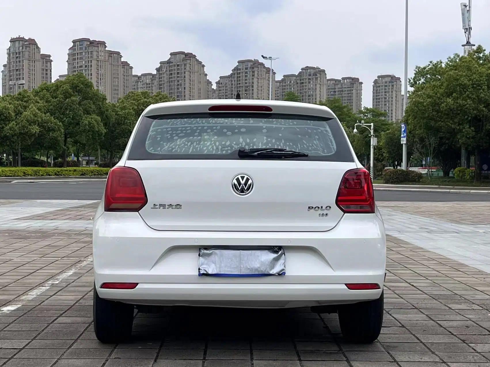 Volkswagen Polo 2018 1.5L Automatic Enjoyment Model — миниатюра 7