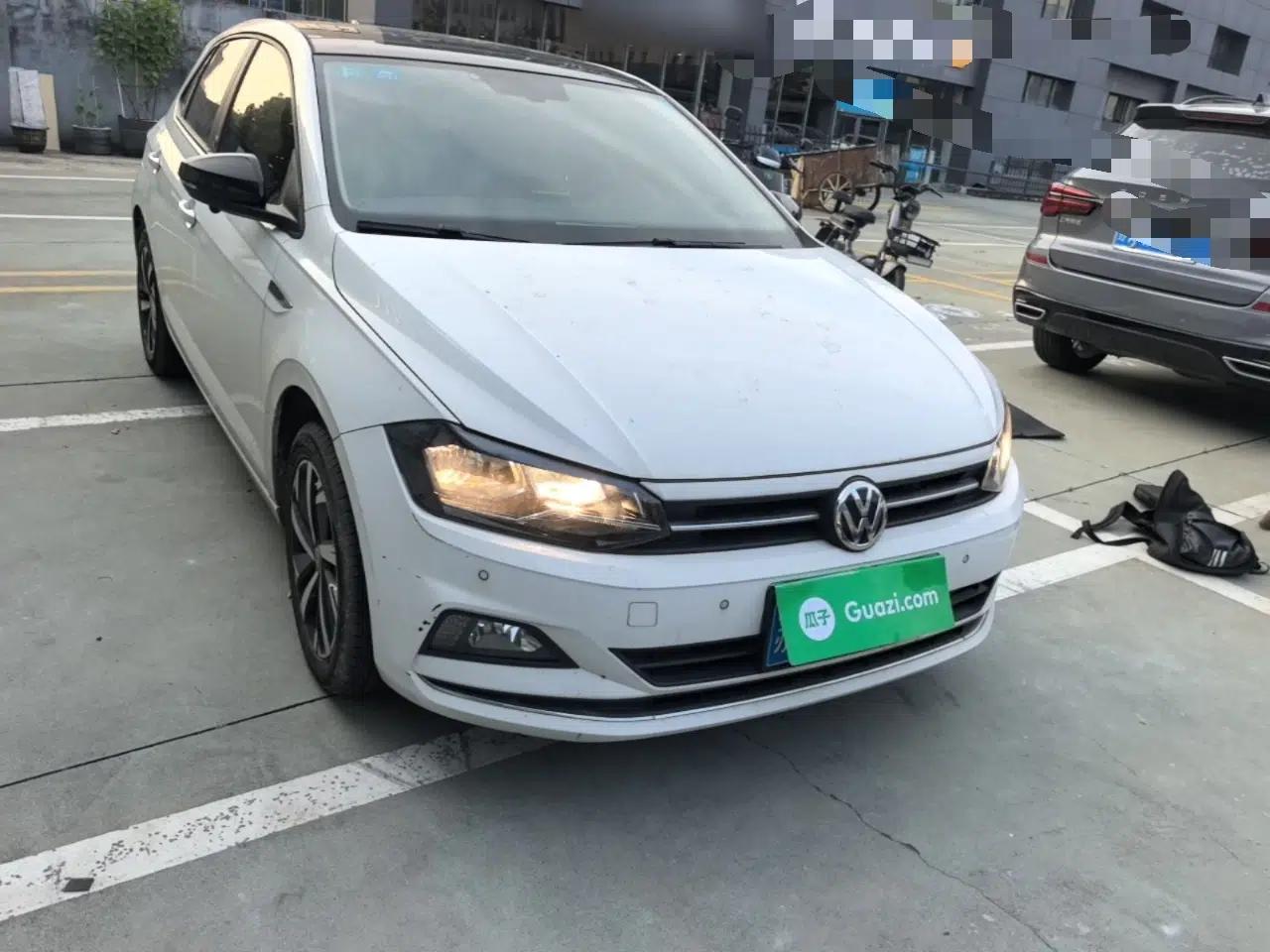 Volkswagen Polo 2019 Plus 1.5L Automatic Beats Trendy Cool Edition — миниатюра 3