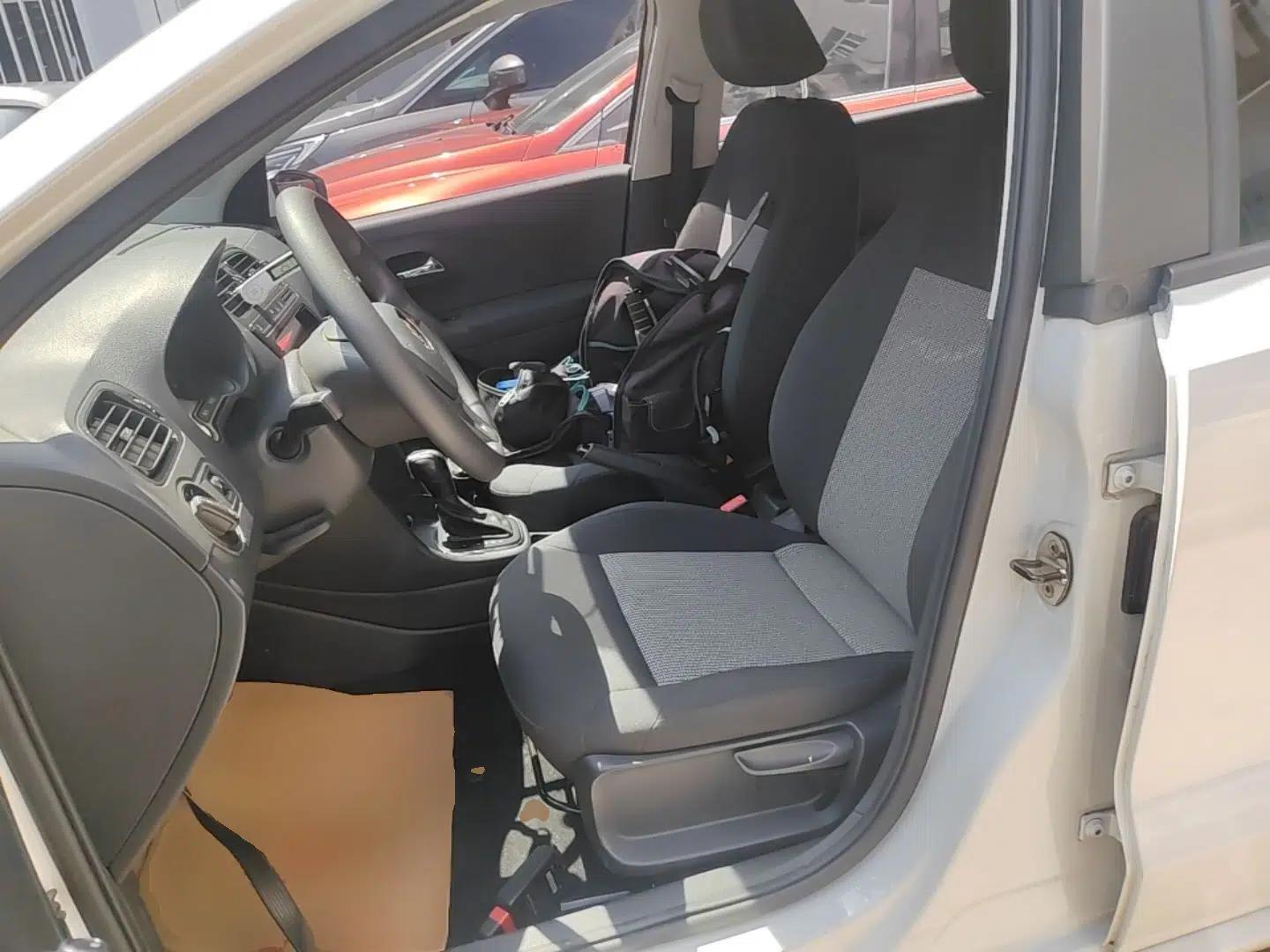 Volkswagen Polo 2018 1.5L Automatic Advanced Driving Model — миниатюра 18