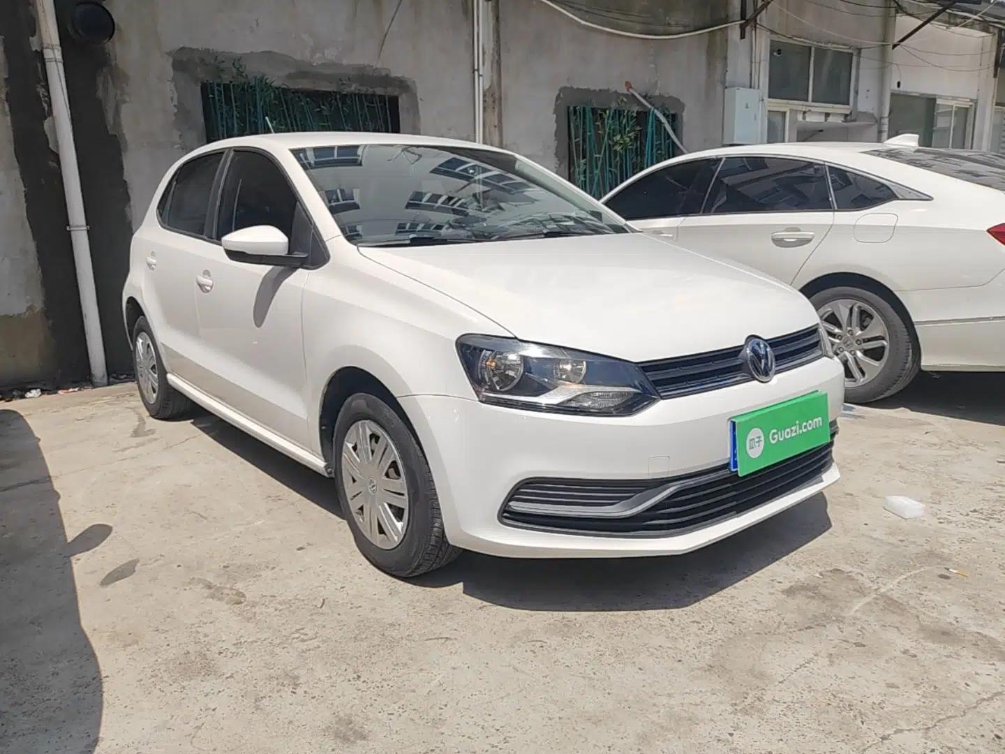 Volkswagen Polo 2018 1.5L Automatic Advanced Driving Model — миниатюра 3