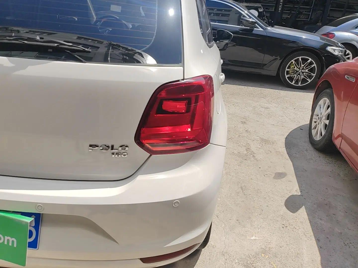 Volkswagen Polo 2018 1.5L Automatic Advanced Driving Model — миниатюра 7