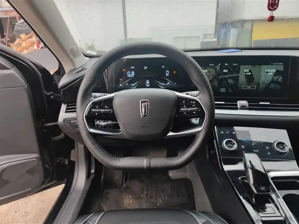 Bestune B70 2022 Model, Third Generation, 1.5T Automatic Enjoyment Edition — миниатюра 11