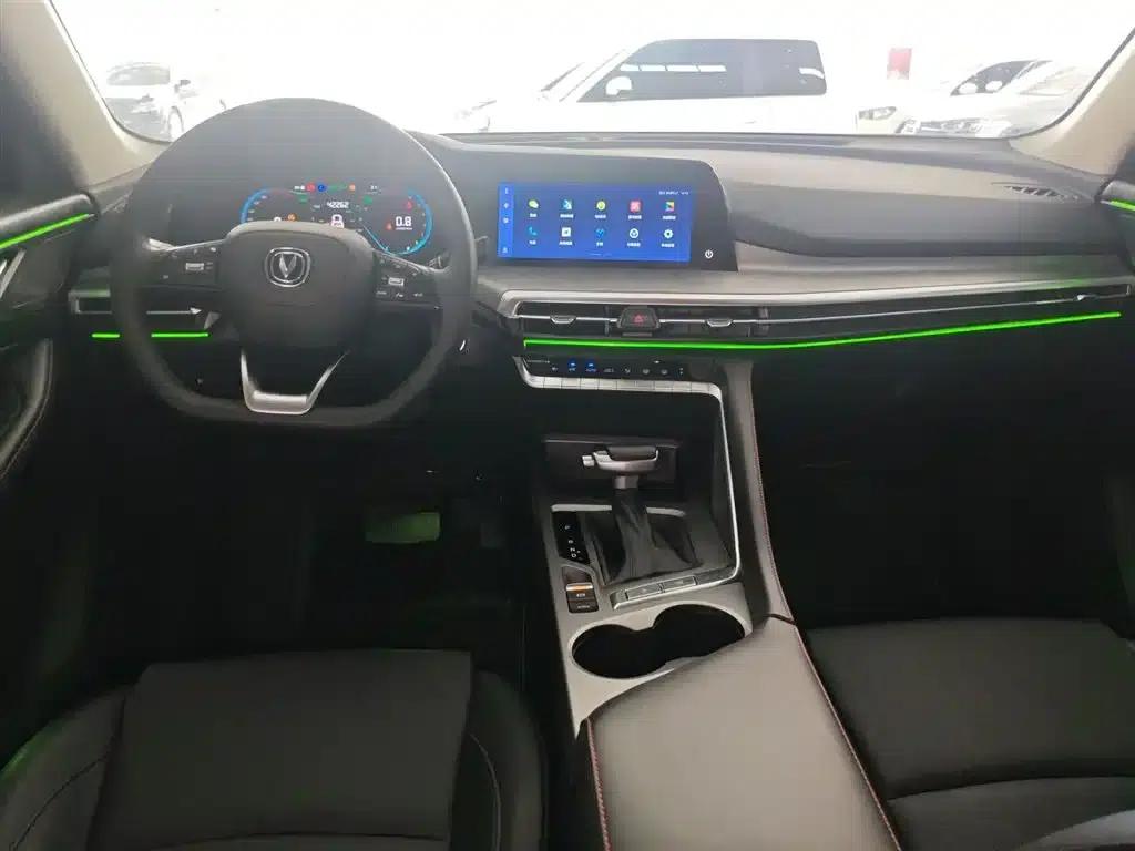 Changan CS35PLUS 2021 Facelift Blue Whale NE 1.4T DCT Luxury Edition — миниатюра 10