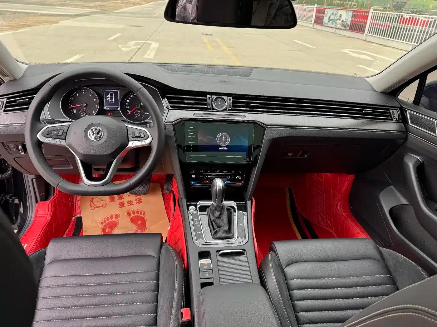 2020 Volkswagen Passat 330TSI DSG Leading Edition — миниатюра 6