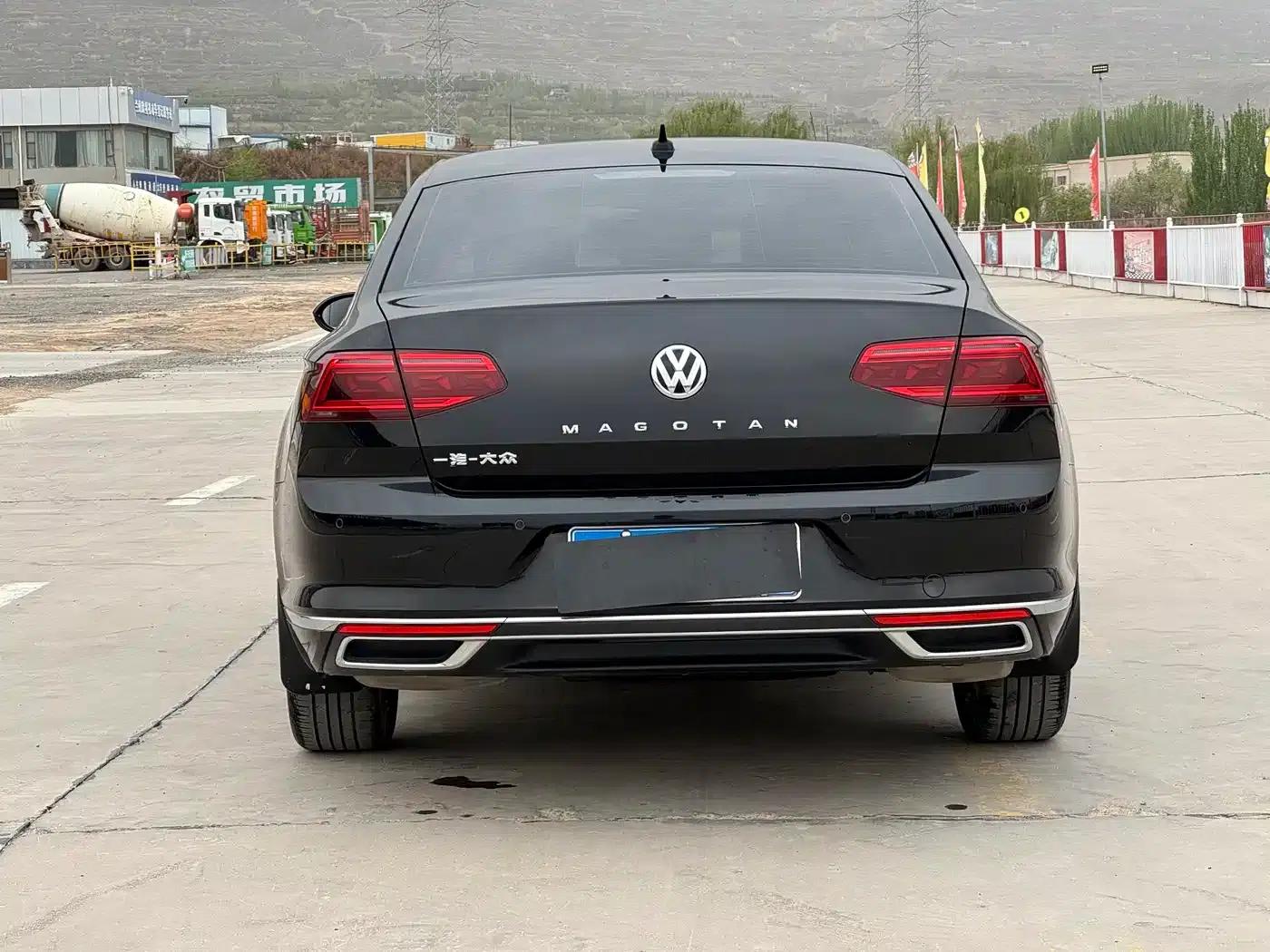 2020 Volkswagen Passat 330TSI DSG Leading Edition — миниатюра 8