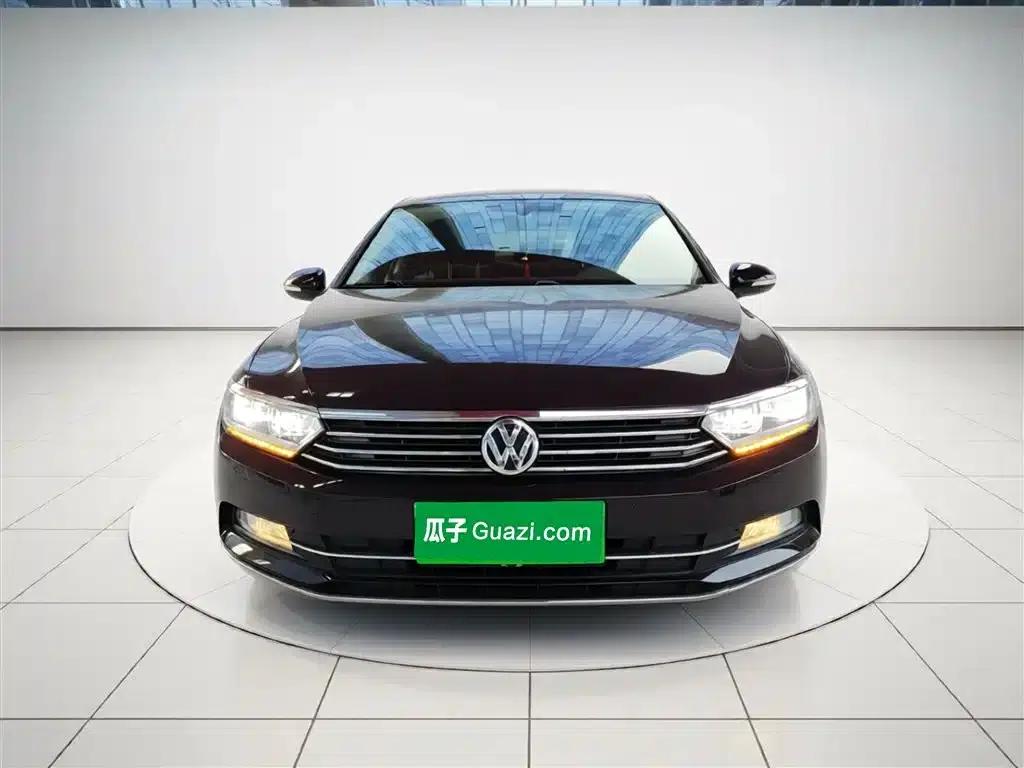 2019 Volkswagen Magotan 330TSI DSG Luxury Edition (China VI Emission Standard) — миниатюра 3