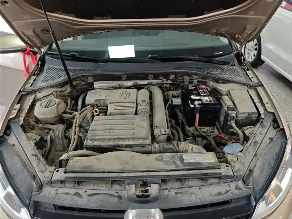 2016 Golf 230TSI Automatic Comfort — миниатюра 20