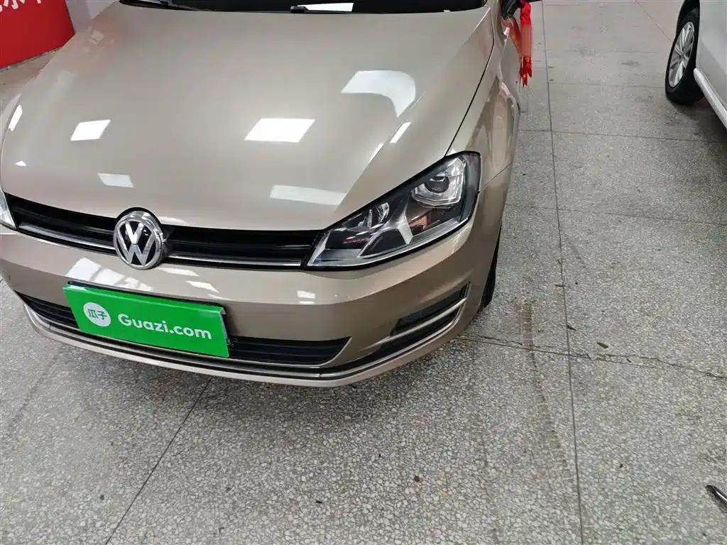 2016 Golf 230TSI Automatic Comfort — миниатюра 24