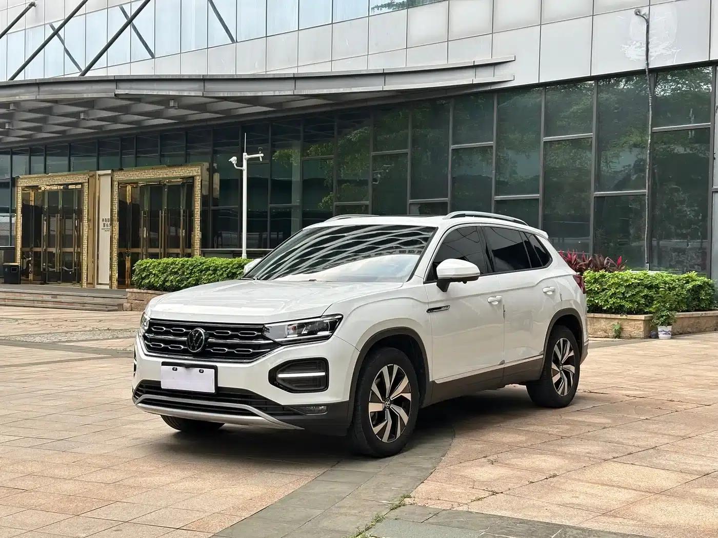 Tayron 2021 330TSI 2WD 3rd Anniversary Limited Edition — миниатюра 1