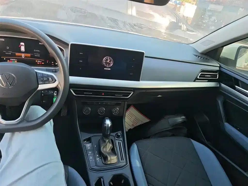 2023 Volkswagen Lavida 1.5L Automatic Comfort Edition — миниатюра 13